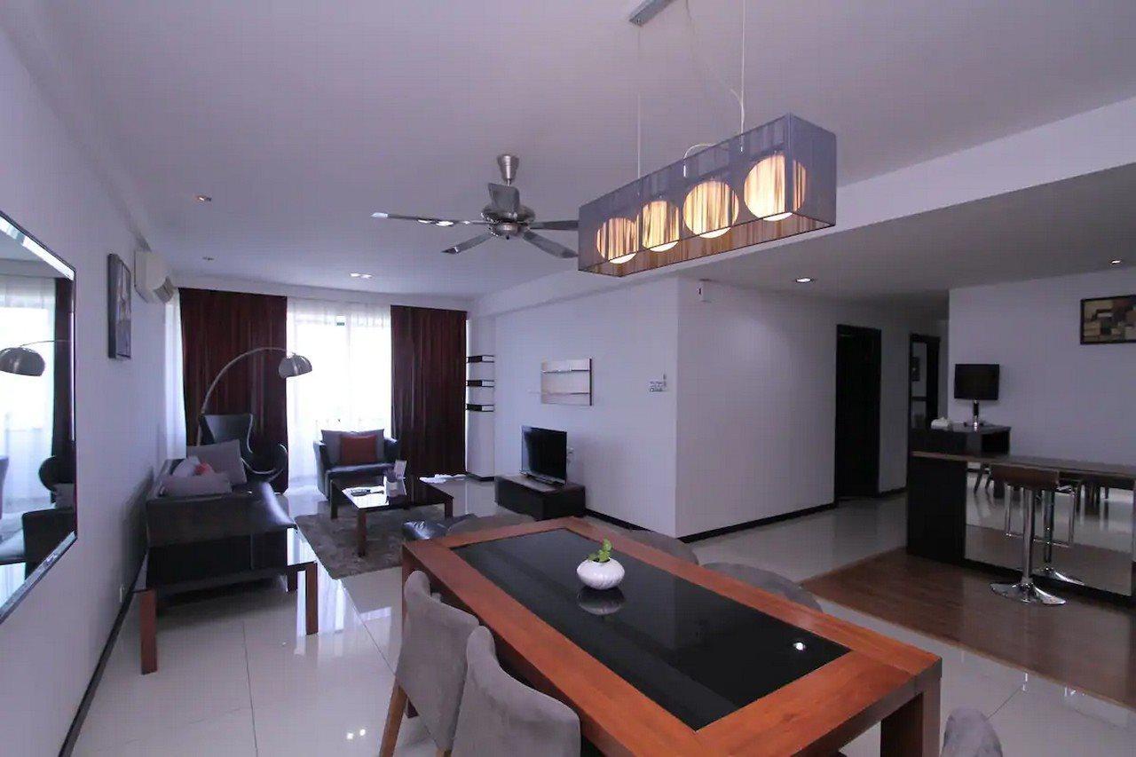 Likas Square Apartment Hotel Kota Kinabalu Ngoại thất bức ảnh