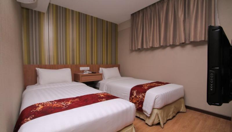 Likas Square Apartment Hotel Kota Kinabalu Ngoại thất bức ảnh