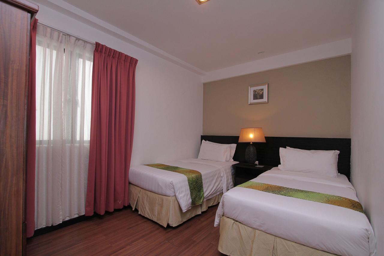 Likas Square Apartment Hotel Kota Kinabalu Ngoại thất bức ảnh